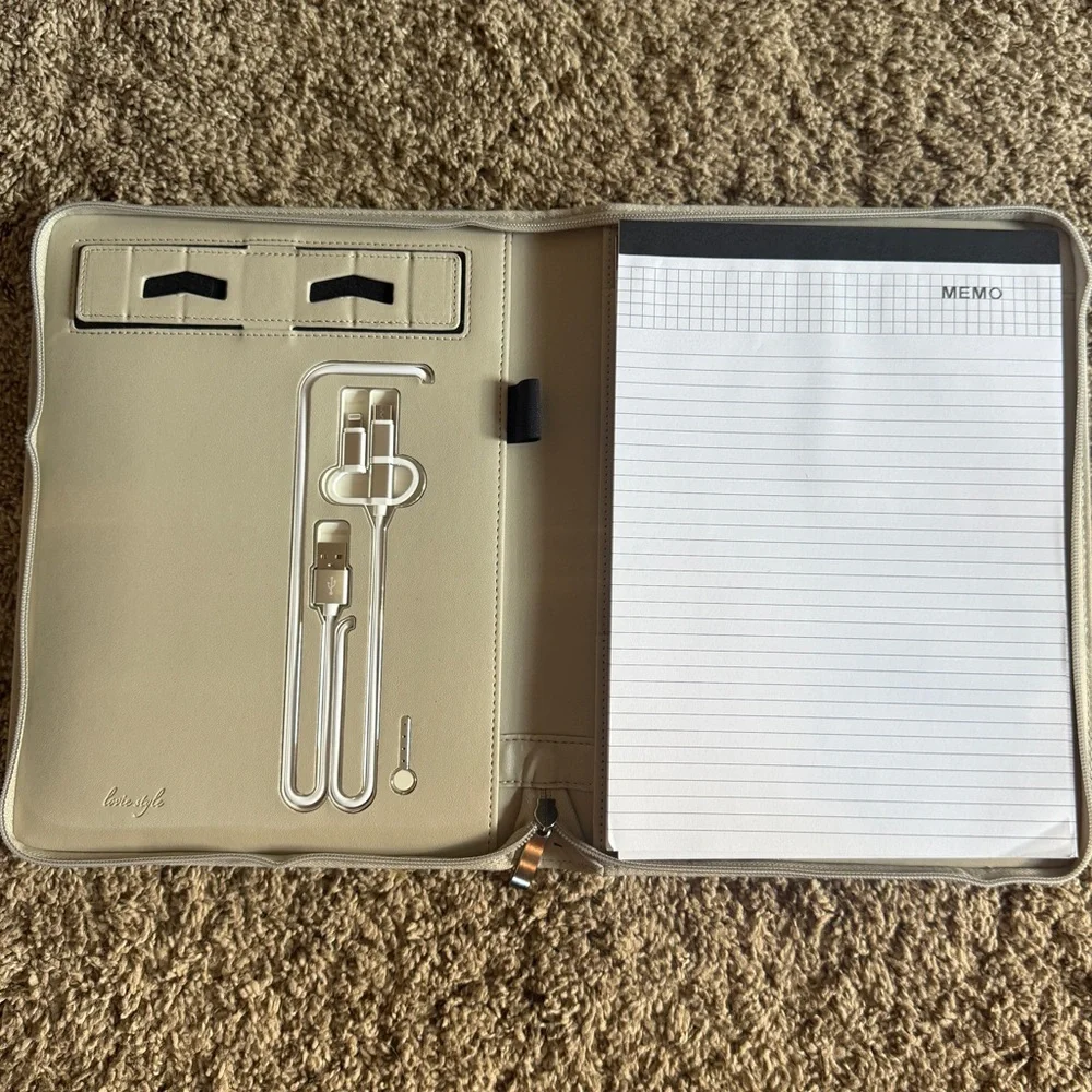 Phone Charging Business & Travel Portfolio w/Built-in Power Bank